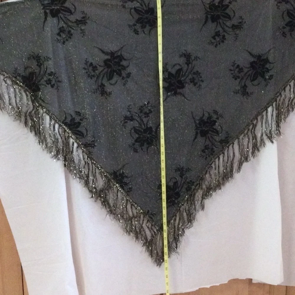 Shawl Black & Gold  w/Black Velvet flowers #339
